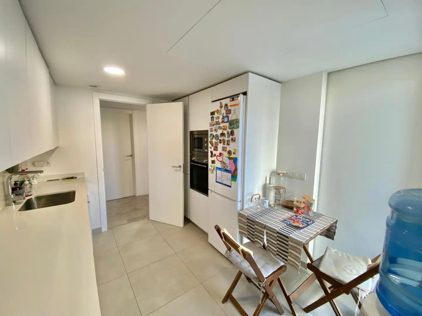 Kitchen of Flat for sale in Valencia  with Air Conditioner, Parquet flooring and Storage room