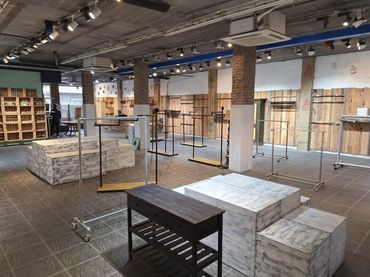 Locale commerciale in affitto a de Sant Joan