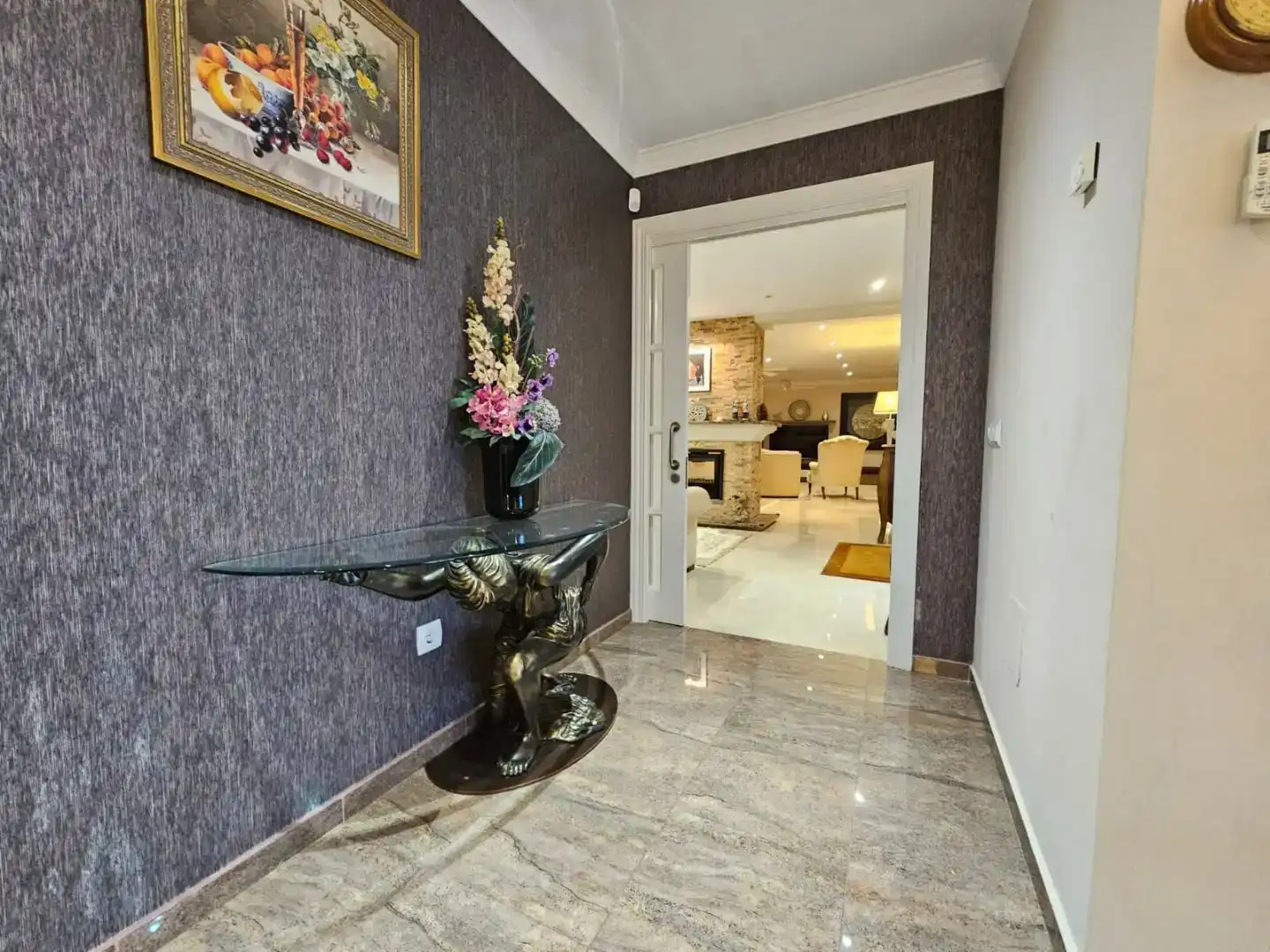 Wohnung zur Miete in Mijas mit Klimaanlage, Privatgarten und Parkett
