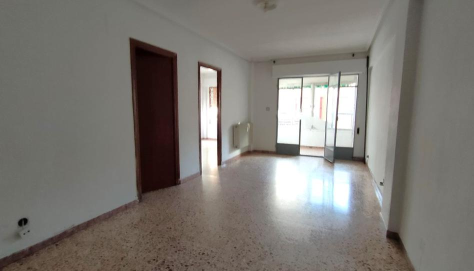 Foto 1 de Piso en venta en Valdepeñas, Ciudad Real