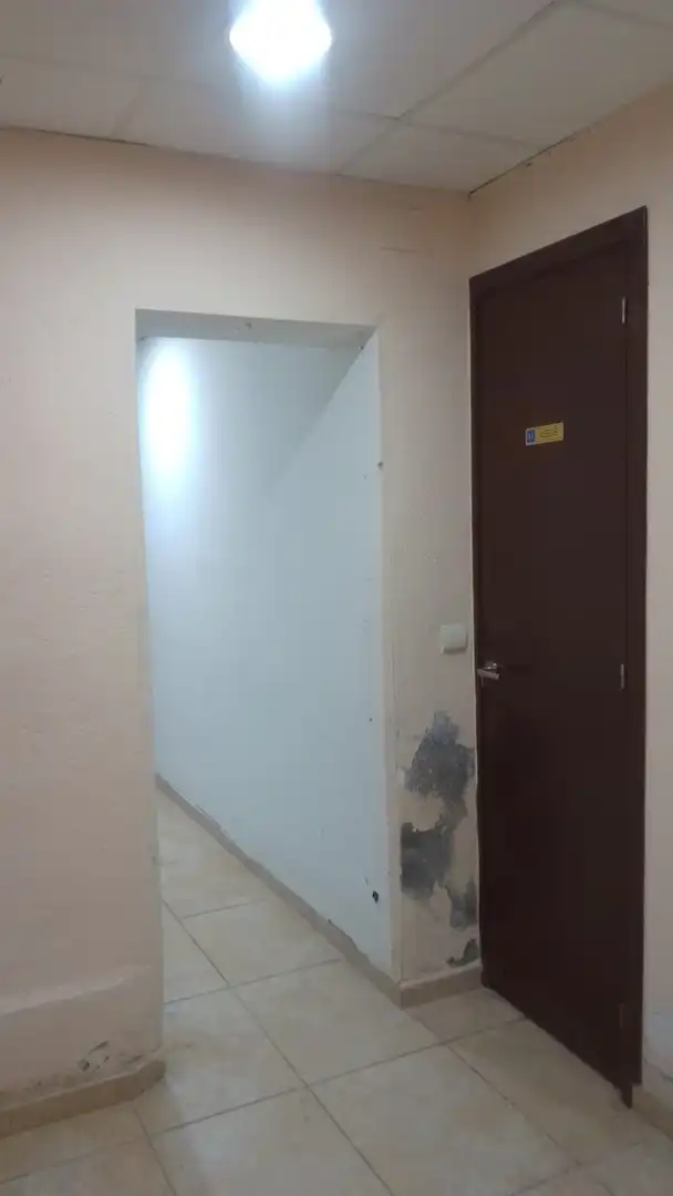 Gewerbefläche zur Miete in Passatge de la Piscina 2, imagen 9