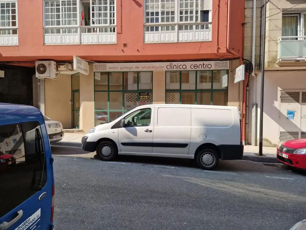 Business premises to rent in Boiro, imagen 2