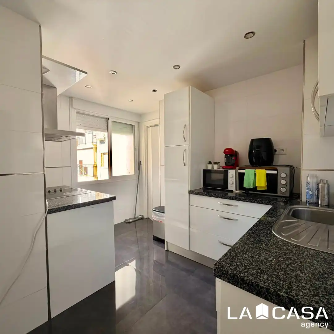 Kitchen of Flat for sale in Sevilla  with Heating and Terrace