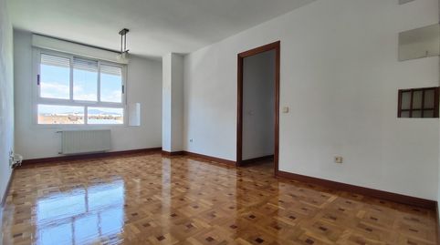 Foto 3 de Piso en venta en Encuartes, 5, Segunda Fase, Tres Cantos