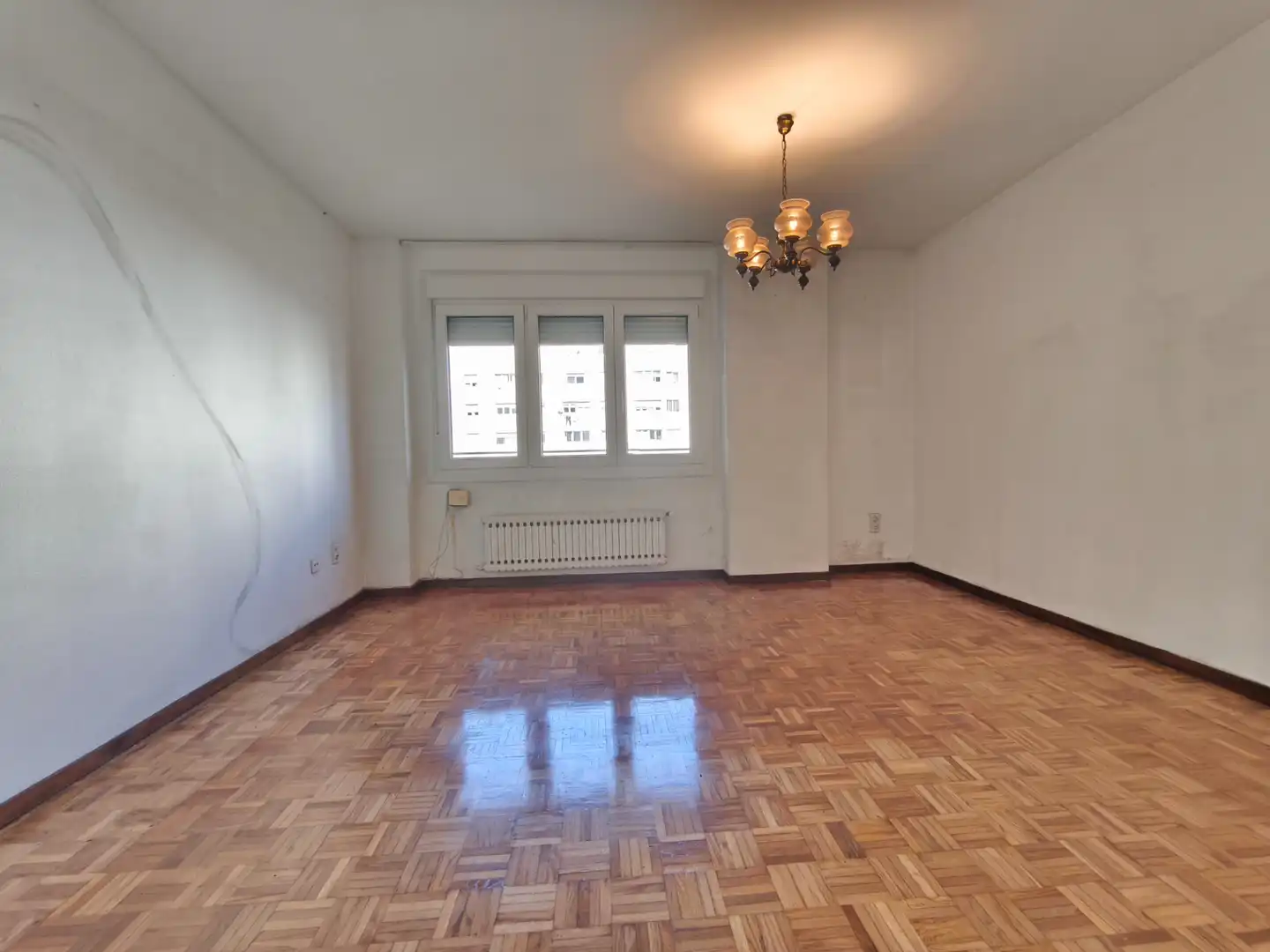 Piso con ascensor en venta en Rúa de Frei Rosendo Salvado, imagen 13
