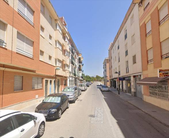 Local comercial en Alquiler en Poleares