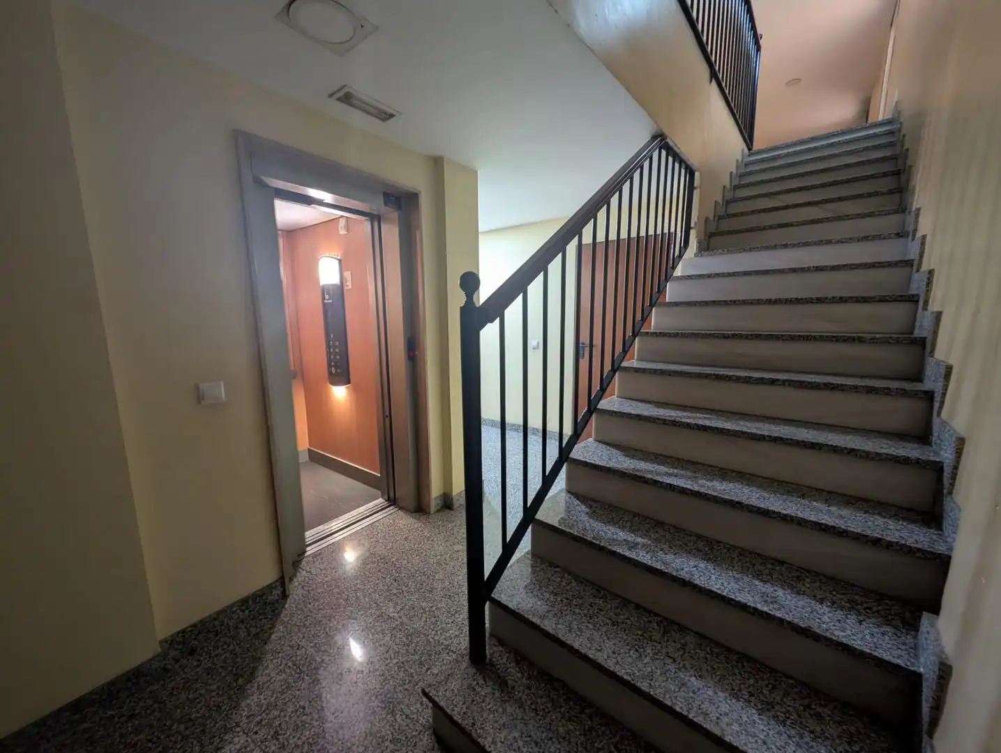 Piso en venta en Huércal de Almería con Balcón
