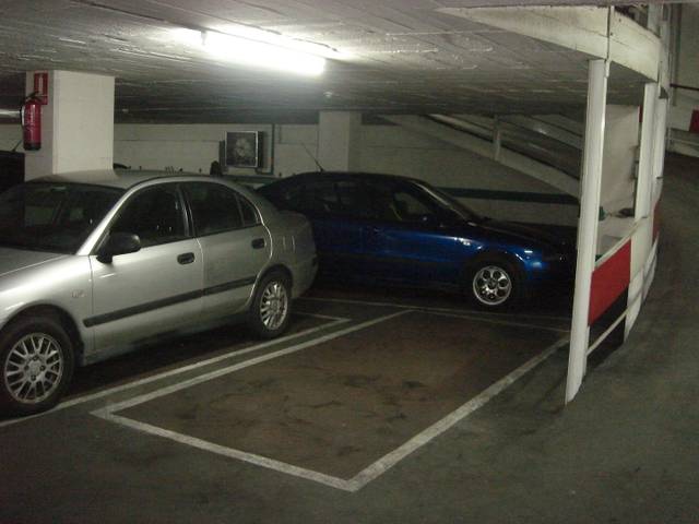 Garaje en Alquiler en Carrer del Montseny, 60 en La Torrassa