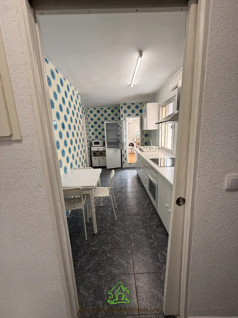 Kitchen of Flat for rent in Murcia  with Furnished, Oven and Washing machine