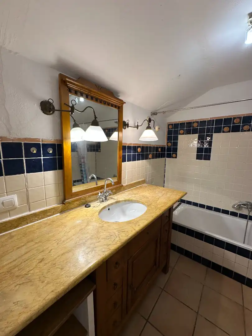 Bany de Casa o xalet en venda en Úbeda amb Balcó