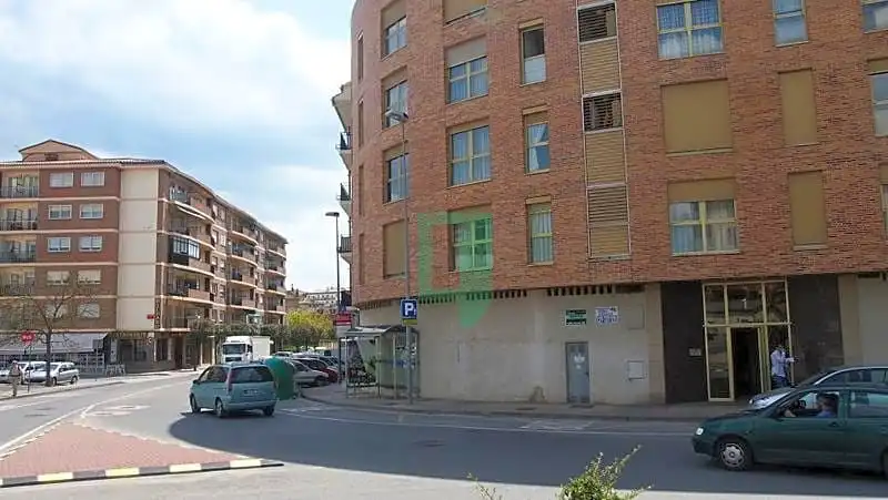 Locale commerciale in vendita a Navarro Villoslada