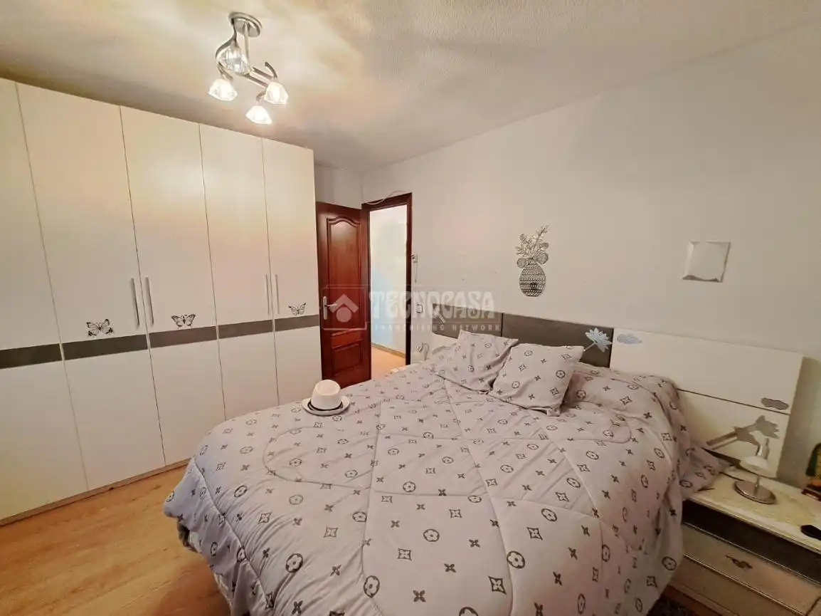 Habitación de Piso en venta en Parla con Calefacción y Terraza