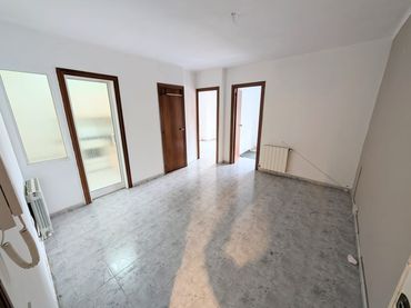 Piso con balcón en venta en Carrer de Camprodon