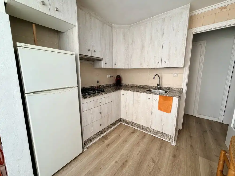 Cuina de Apartament en venda en Elche / Elx amb Traster i Moblat