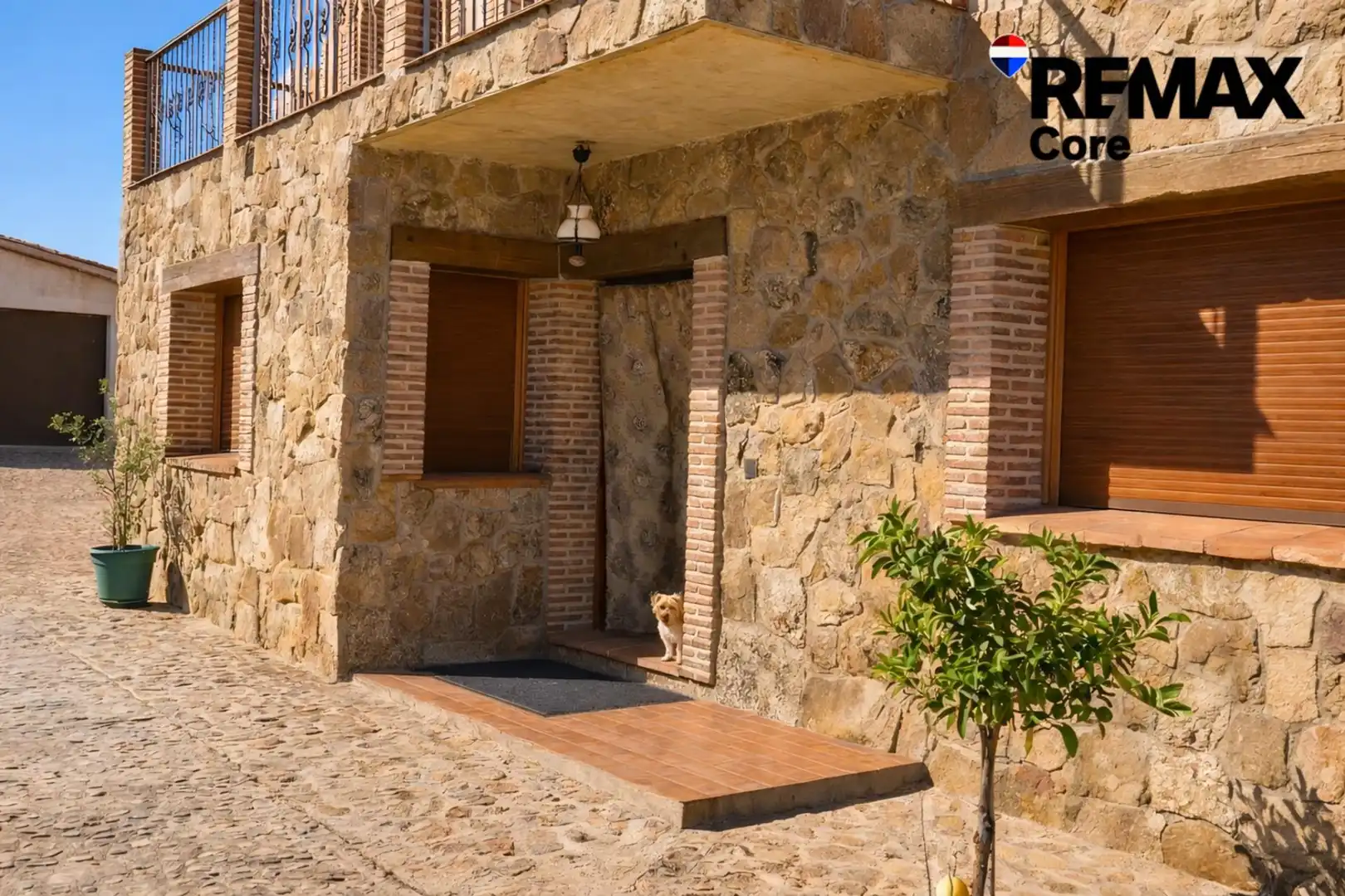 Exterior view of Houses for sale in Las Ventas de San Julián  with Air Conditioner, Storage room and Swimming Pool
