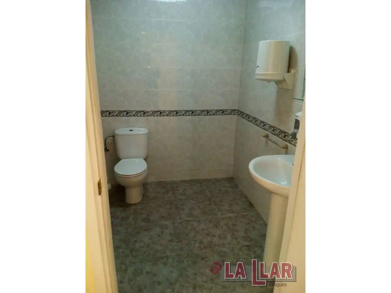 Local comercial en venda a Centre, imagen 6