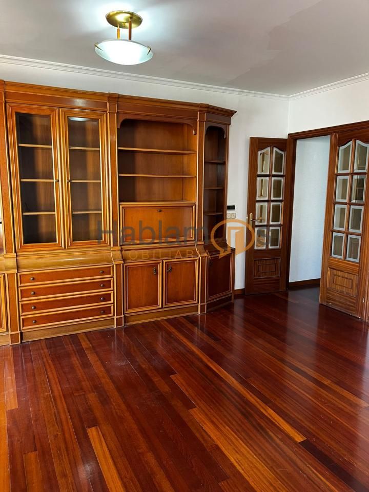 Living room of Duplex for sale in Vilagarcía de Arousa  with Heating, Parquet flooring and Terrace