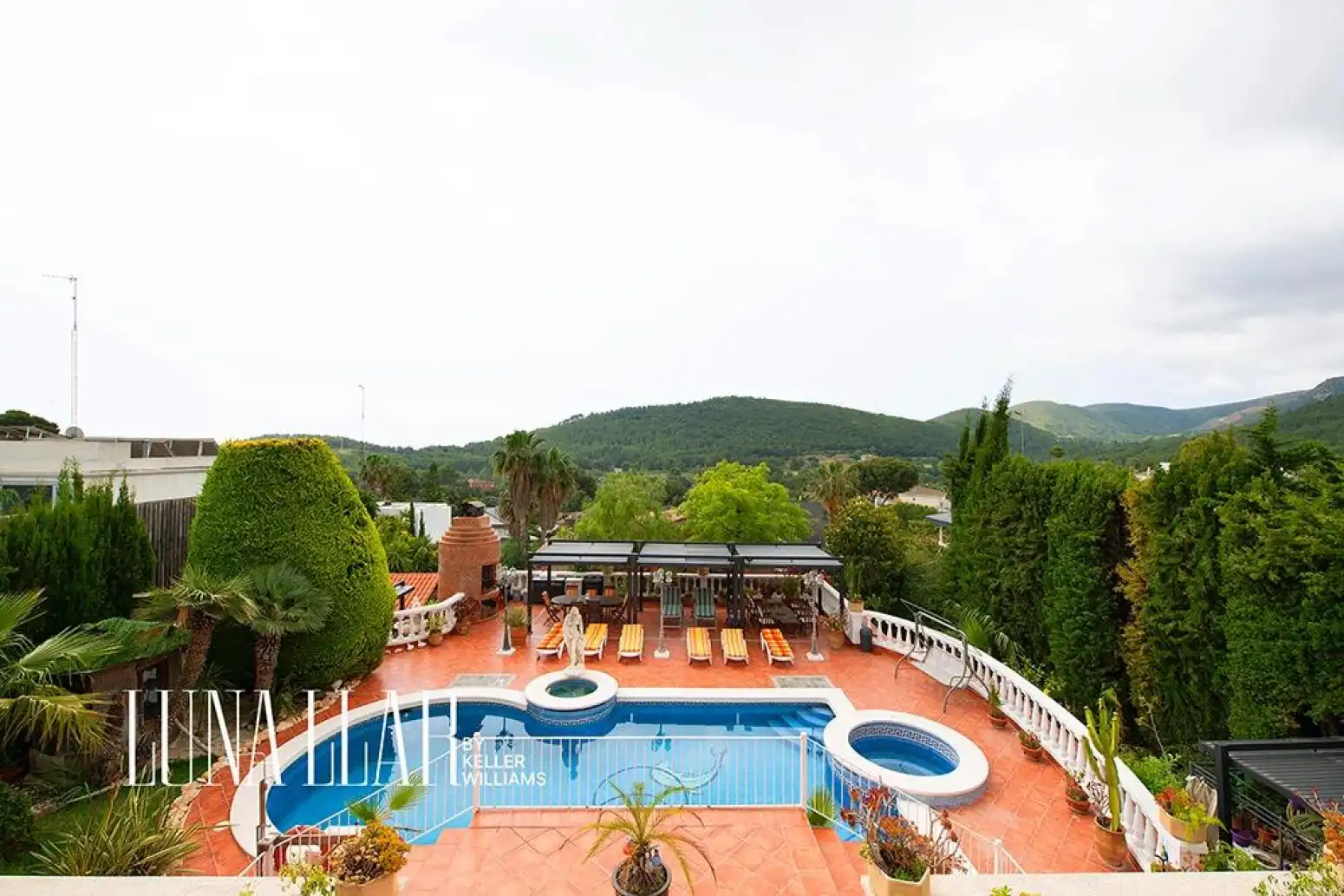 Piscina de Casa o chalet en venta en Gavà con Terraza
