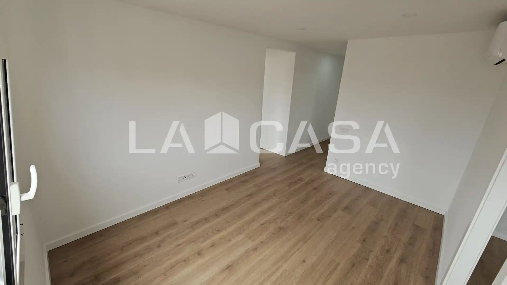 Flat for sale in Santa Coloma de Gramenet