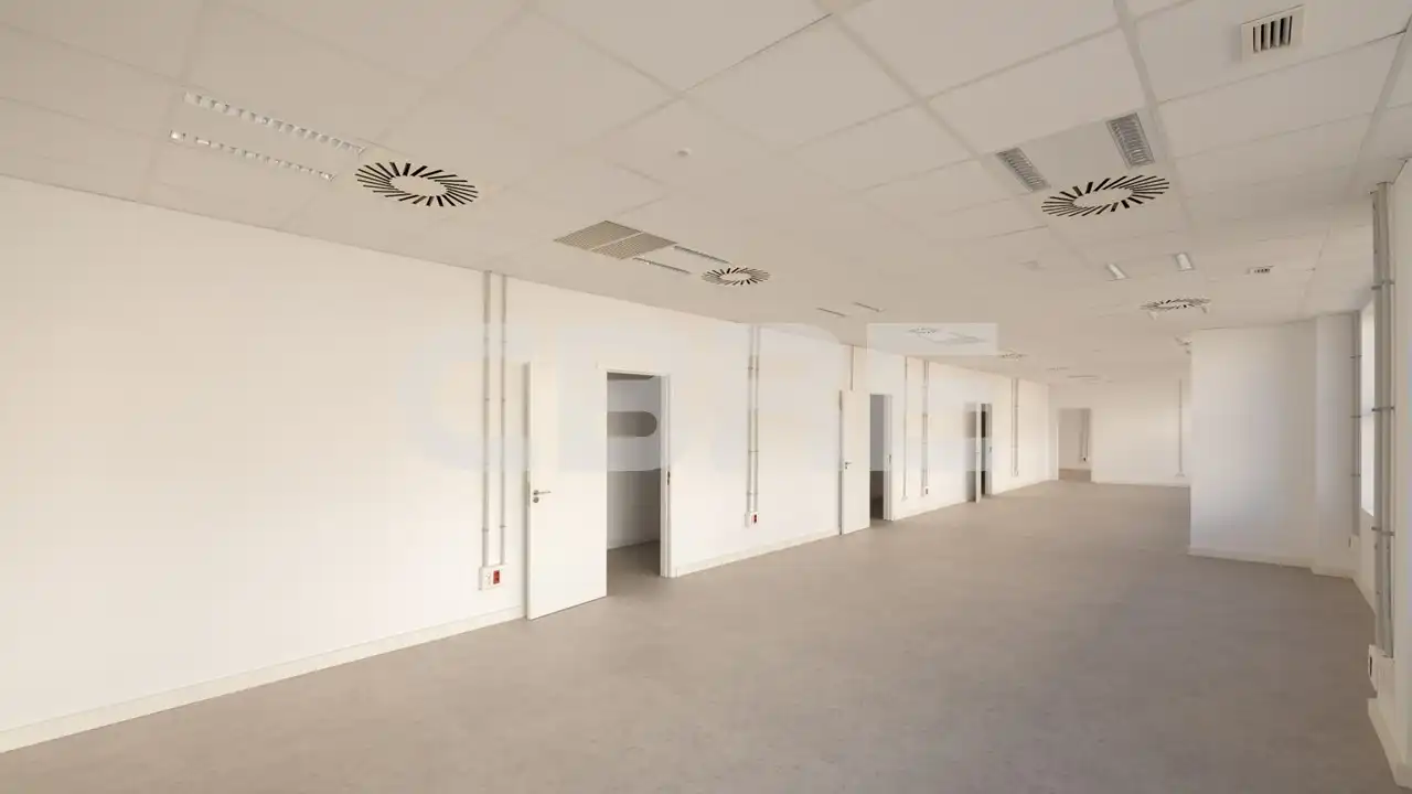 Nave industrial en alquiler en Avenida de Daganzo 23, imagen 18