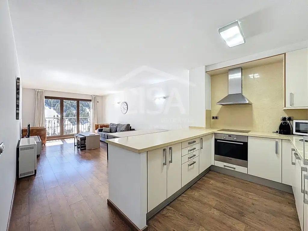 Cocina de Piso de alquiler en Canillo con Calefacción, Amueblado y Horno