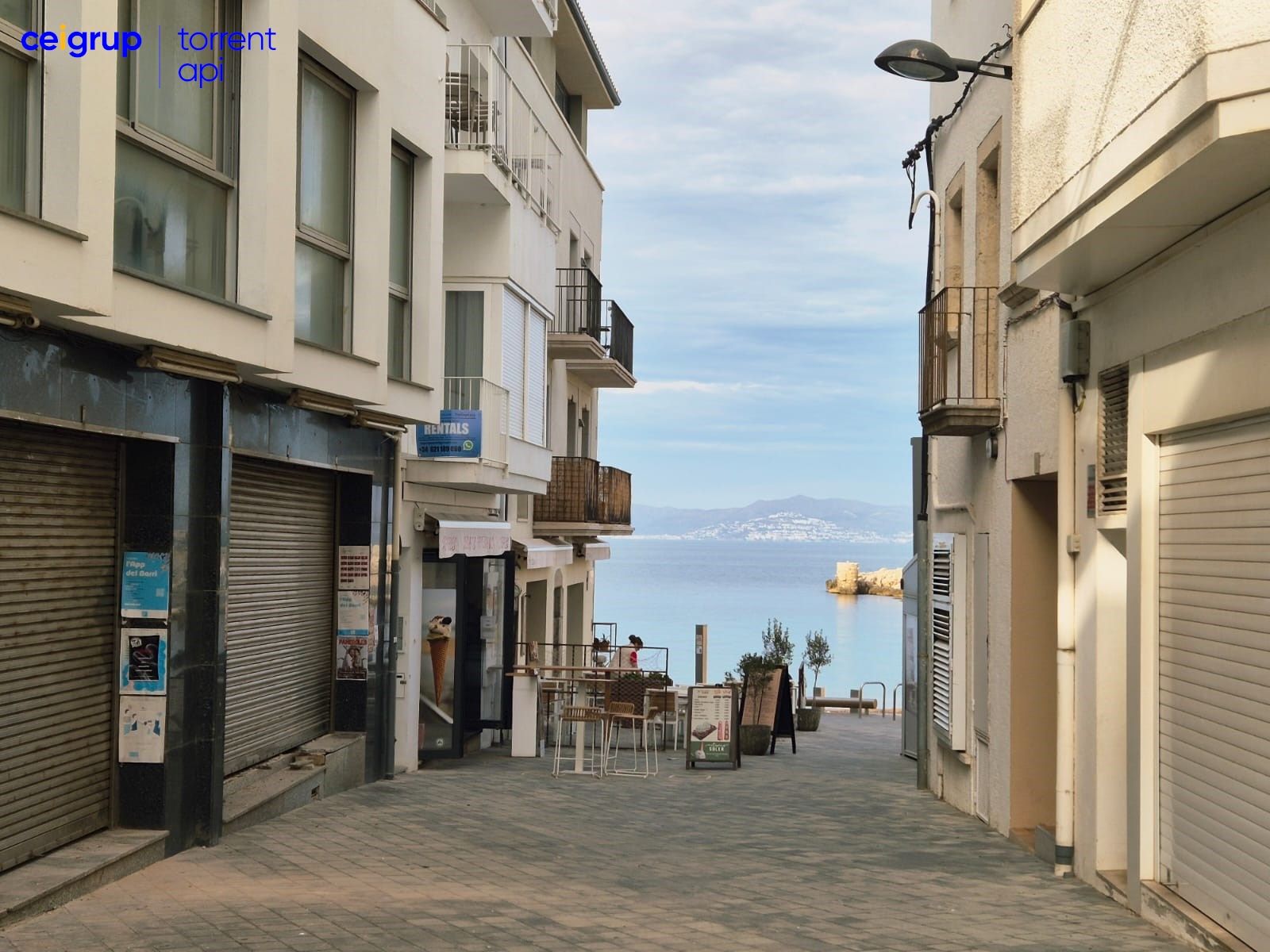 Vista exterior de Dúplex en venta en L'Escala con Aire acondicionado, Calefacción y Terraza