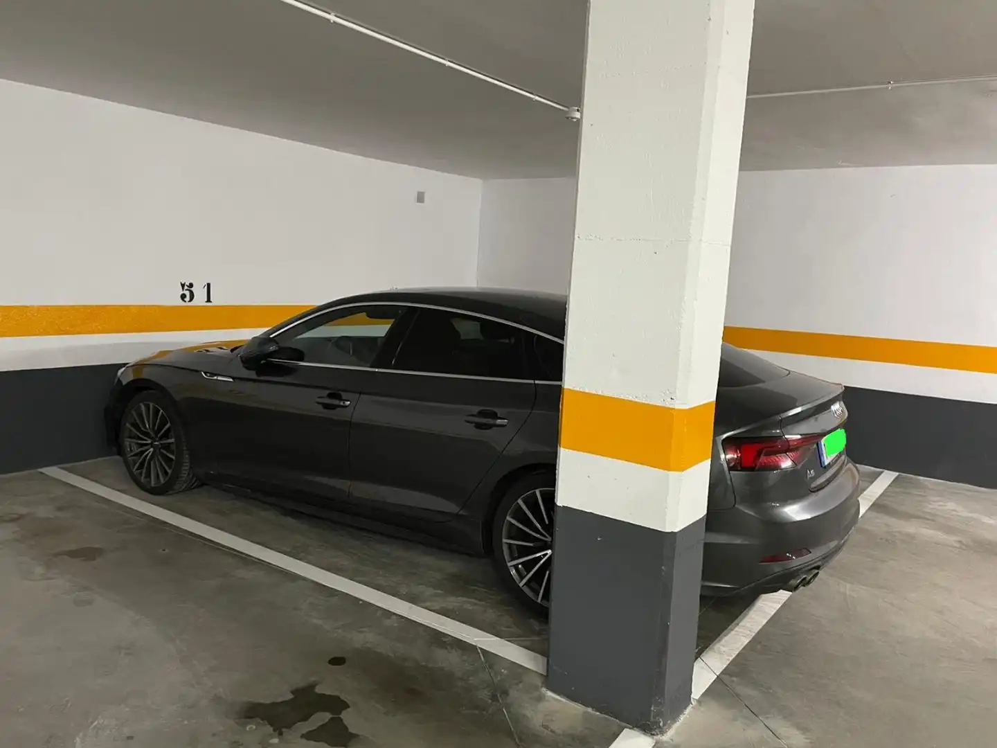 Parking de Garaje de alquiler en Madrid con Alarma