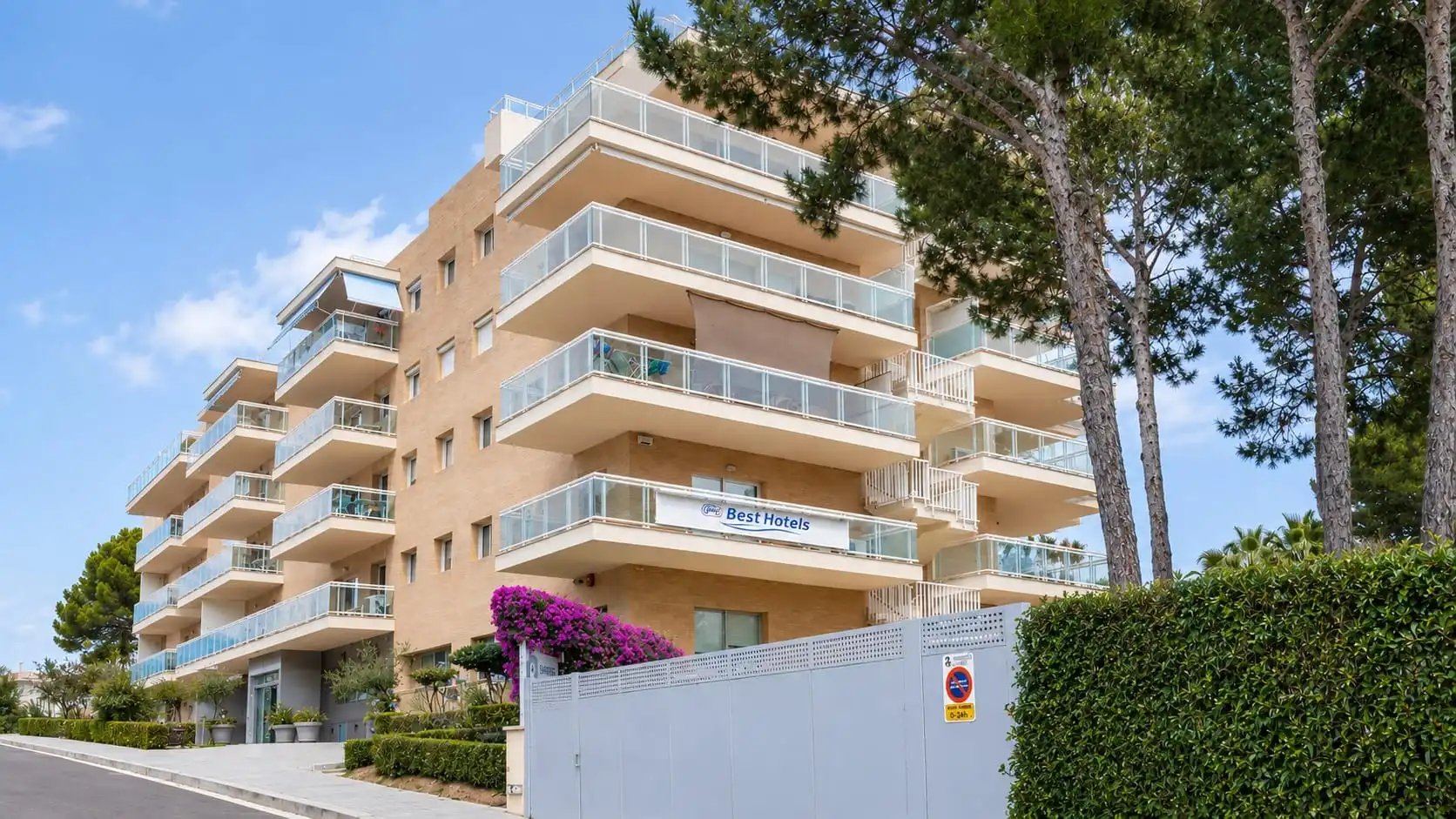 Exterior view of Apartments for sale in Salou  with Air Conditioner, Heating and Furnished