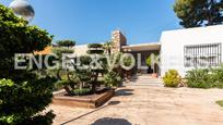 Exterior view of House or chalet for sale in Paterna  with Air Conditioner, Private garden and Terrace