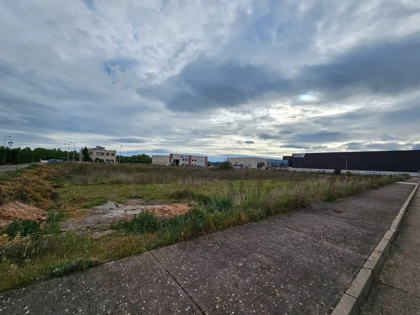 Industriegrundstück zum Verkauf in Lerma, imagen 3