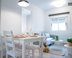 Bedroom of Apartment to share in  Madrid Capital  with Air Conditioner and Terrace