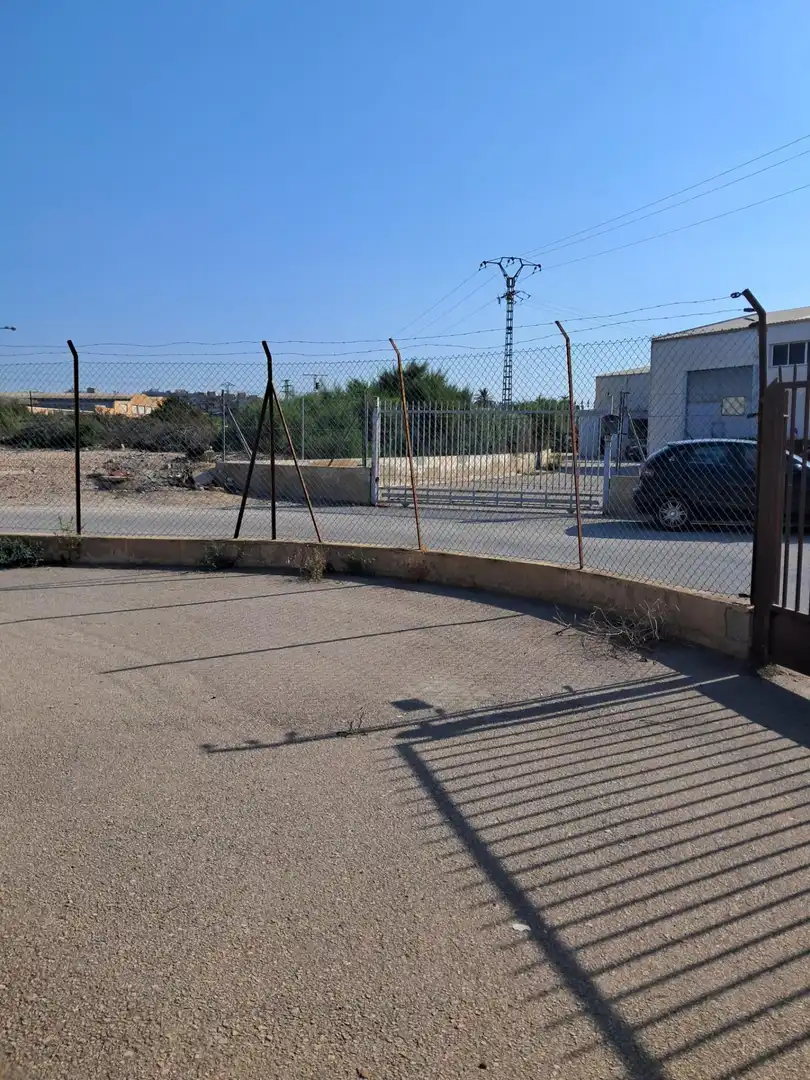 Industrial buildings for sale in Elche / Elx