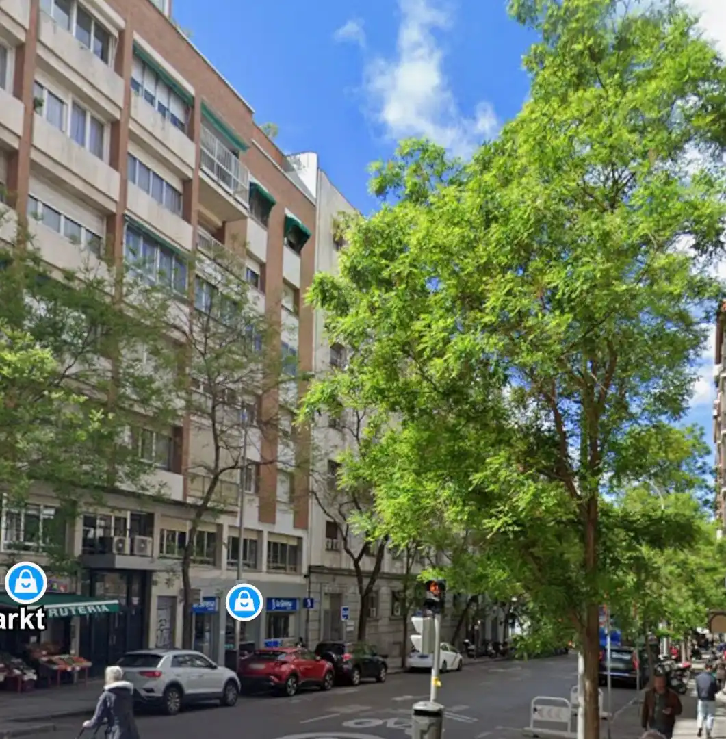 Wohnung zur Miete in Calle de Martín de los Heros, Argüelles