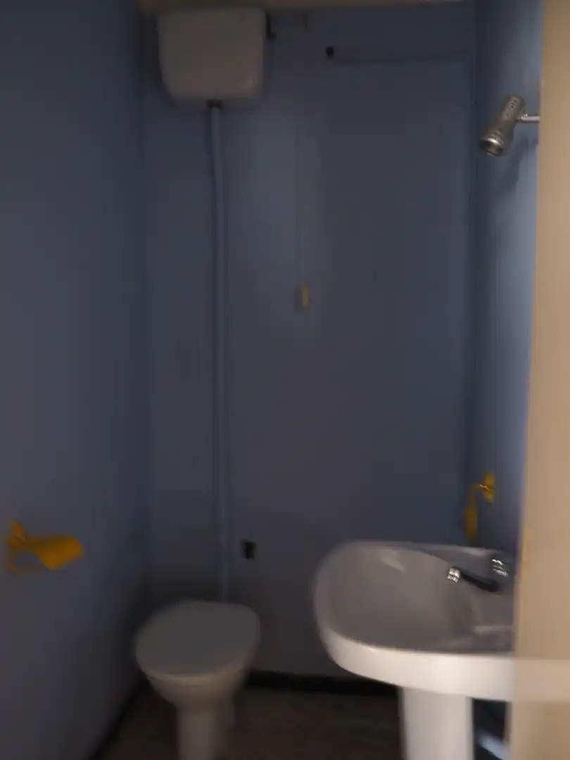 Habitación de Piso en venta en Flix con Aire acondicionado