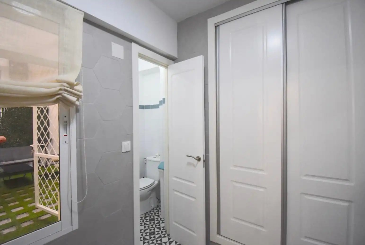 Ground floor for rent in Mercado