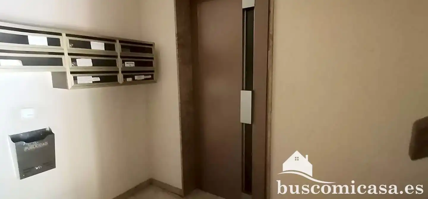 Piso de alquiler en Constitución, Linarejos