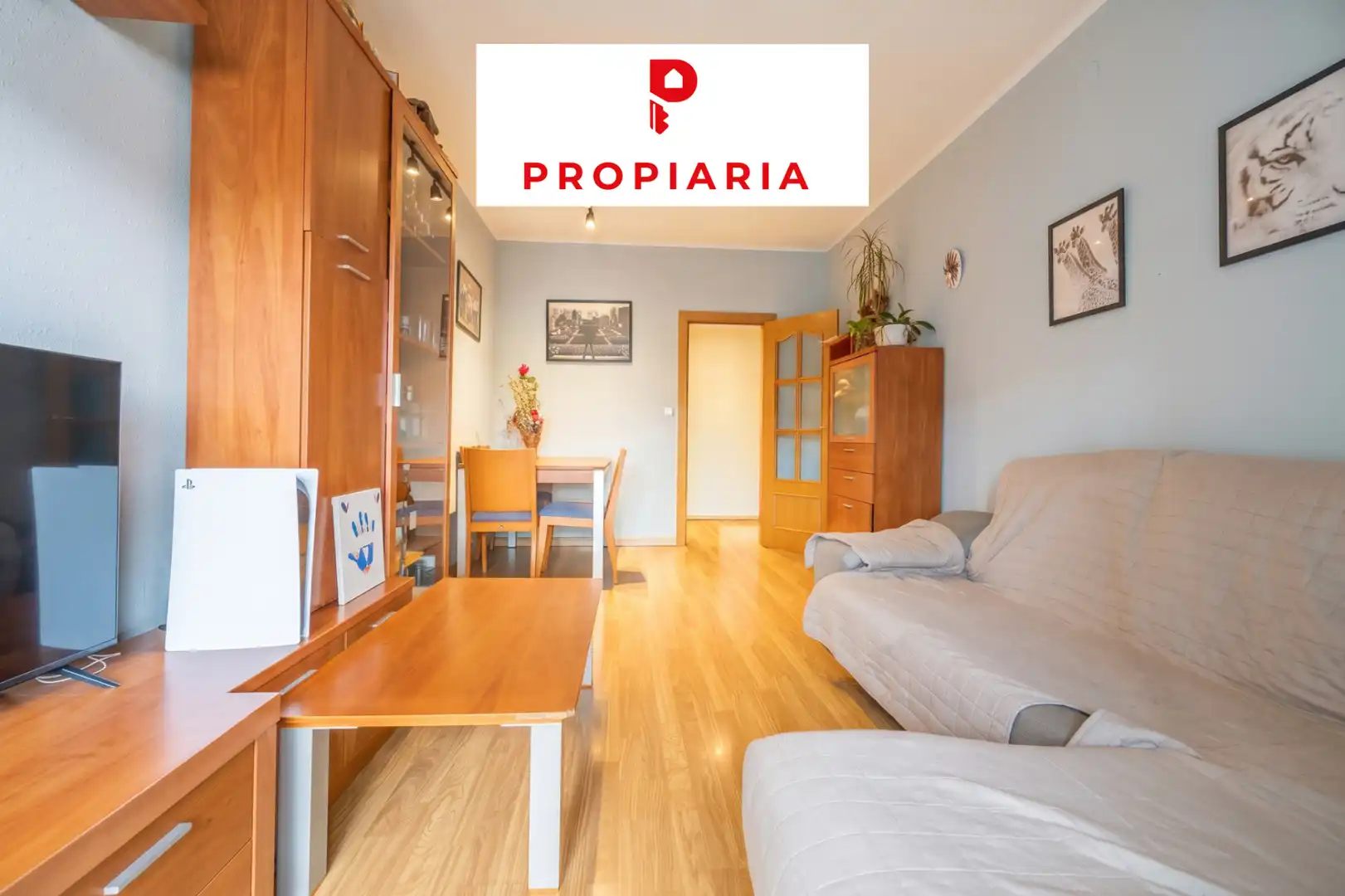 Vista exterior de Piso en venta en Sant Andreu de la Barca, Barcelona