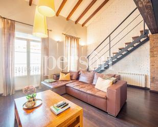 Living room of Duplex for sale in  Valencia Capital  with Air Conditioner and Balcony