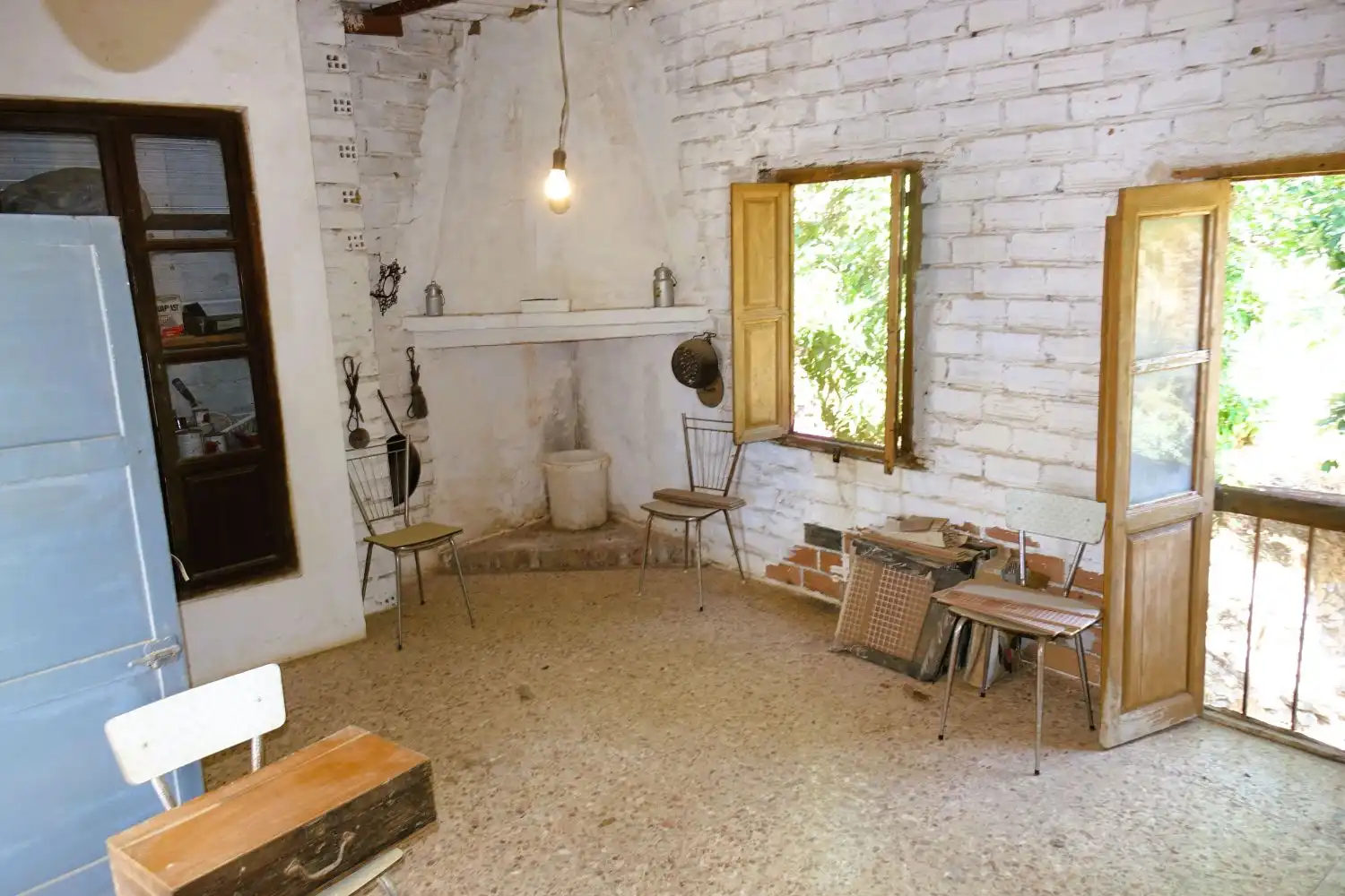 Sala d'estar de Casa o xalet en venda en Lanjarón amb Terrassa i Balcó