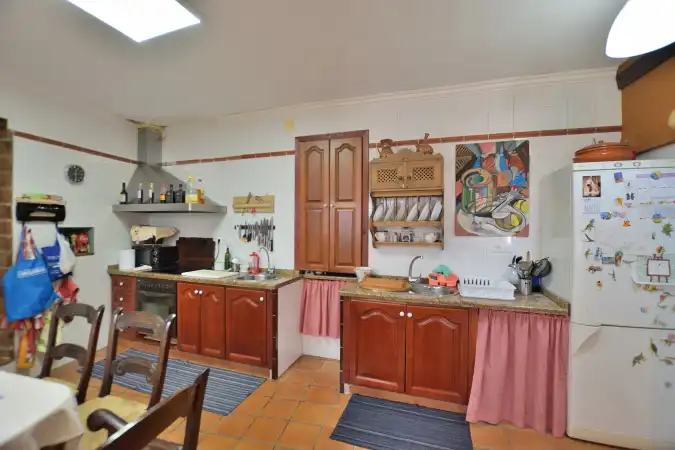 Cocina de Casa adosada en venta en Benaoján con Calefacción, Terraza y Jacuzzi