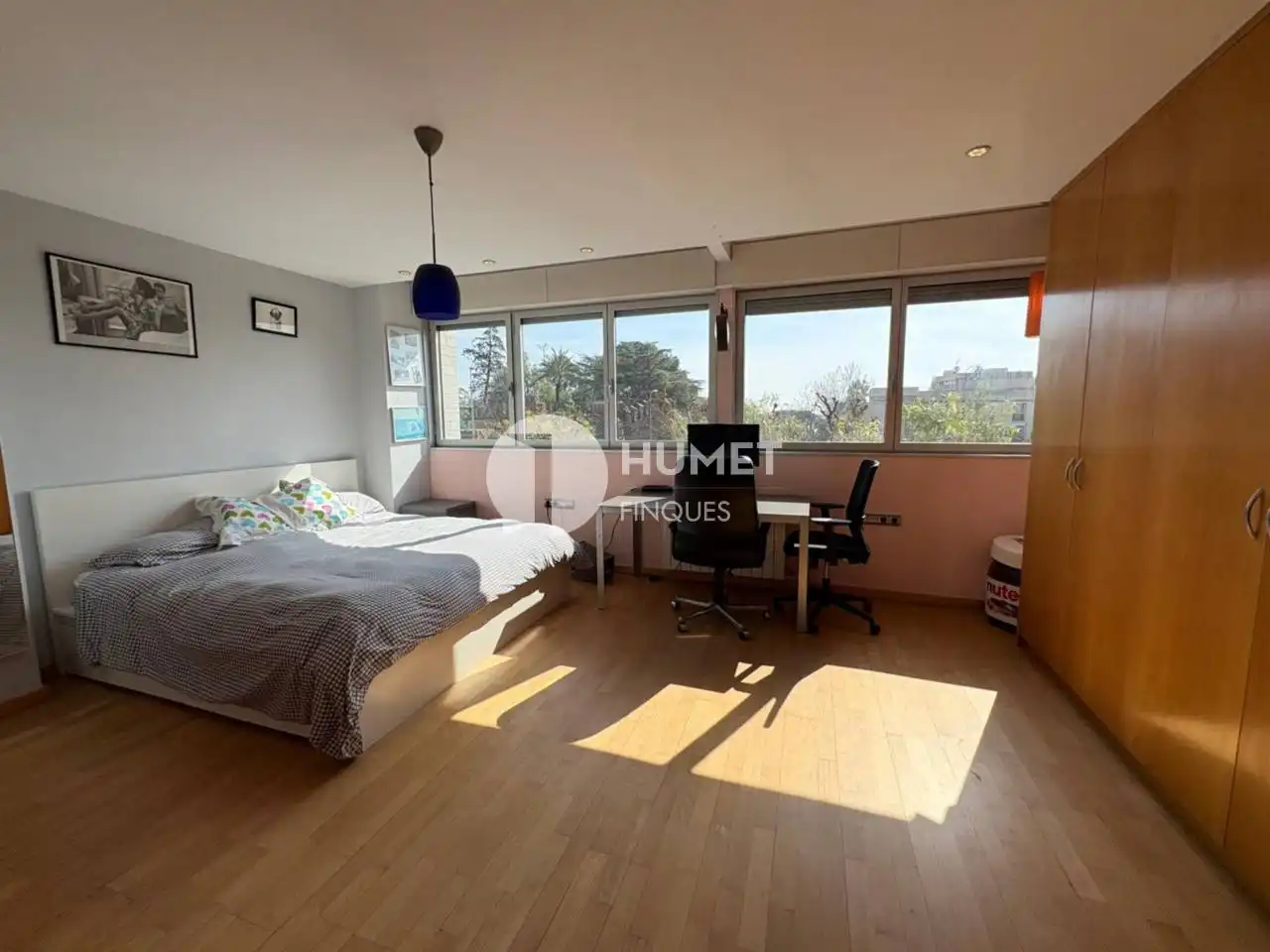 Habitación de Casa o chalet en venta en Barcelona con Aire acondicionado, Calefacción y Jardín privado