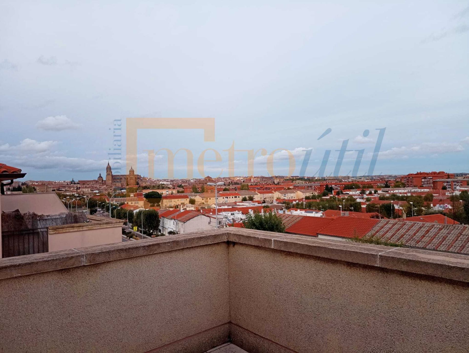 Vista exterior de Àtic en venda en Salamanca Capital amb Aire condicionat, Calefacció i Parquet