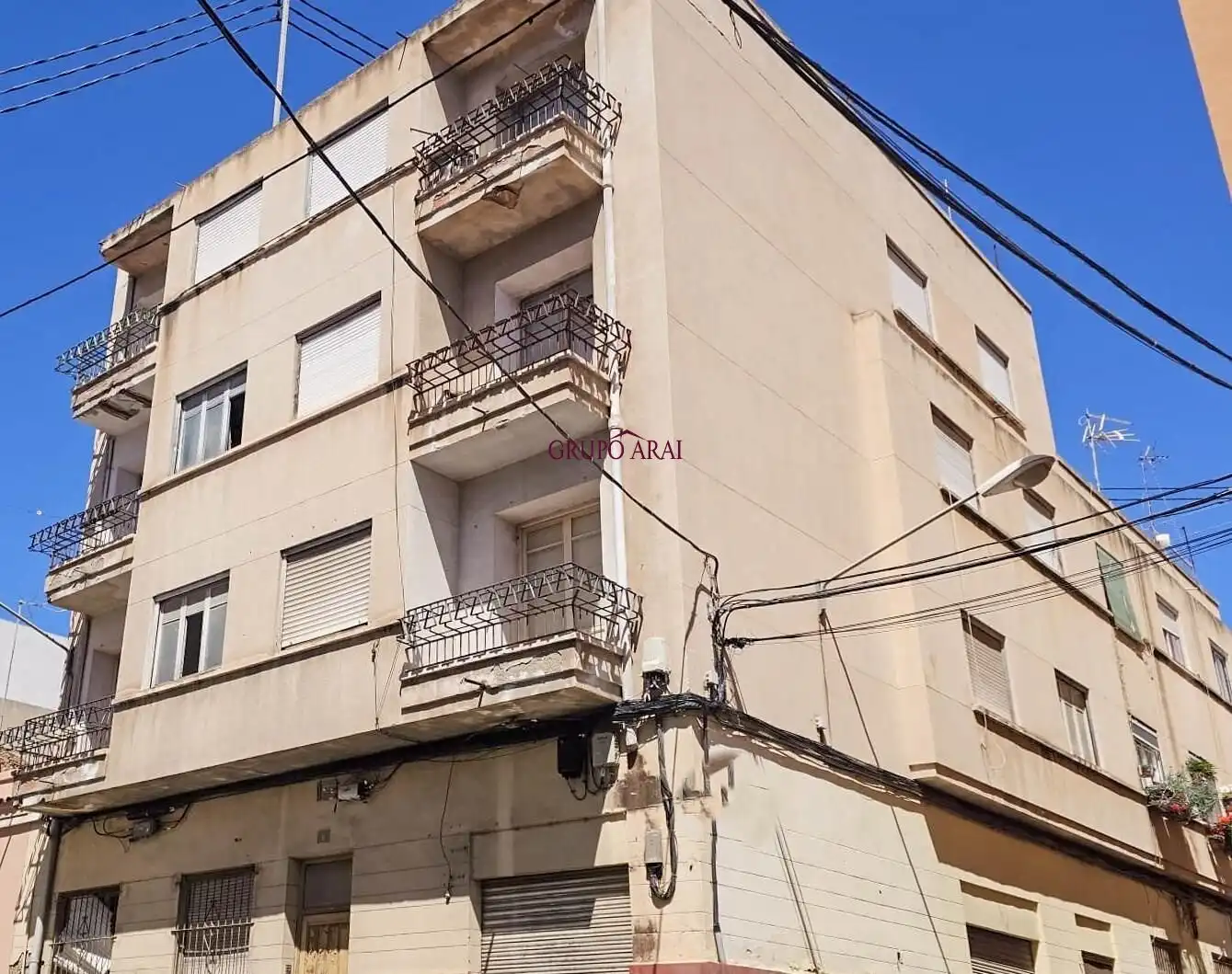 Vista exterior de Edificio en venta en Alicante / Alacant