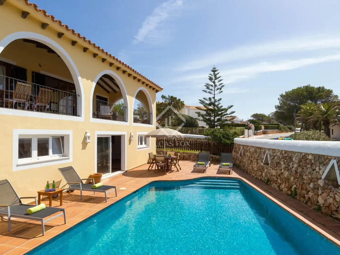 Vista exterior de Casa o xalet en venda en Ciutadella de Menorca amb Aire condicionat, Calefacció i Jardí privat