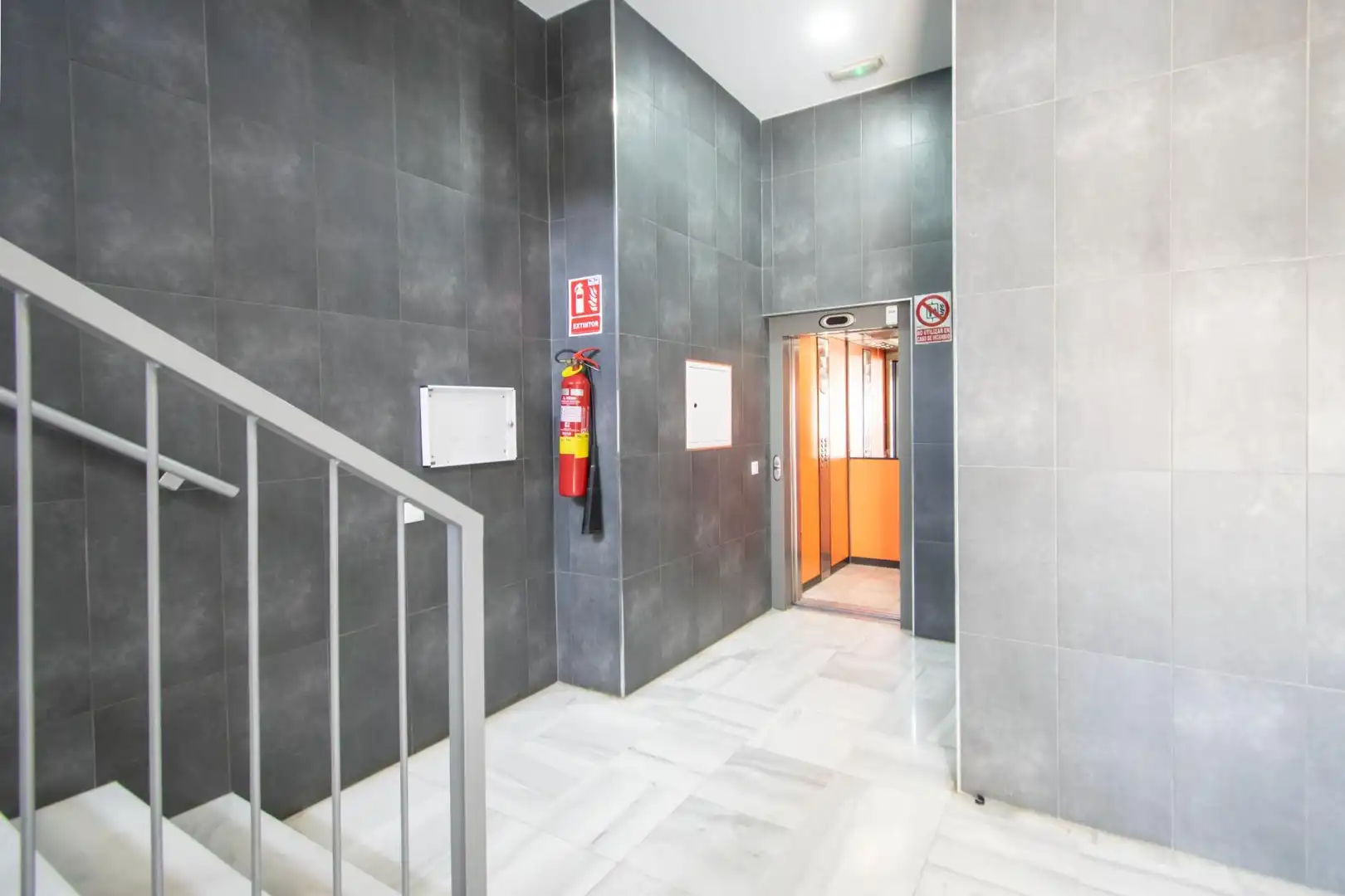 Flat for sale in Este - Alcosa- Torreblanca