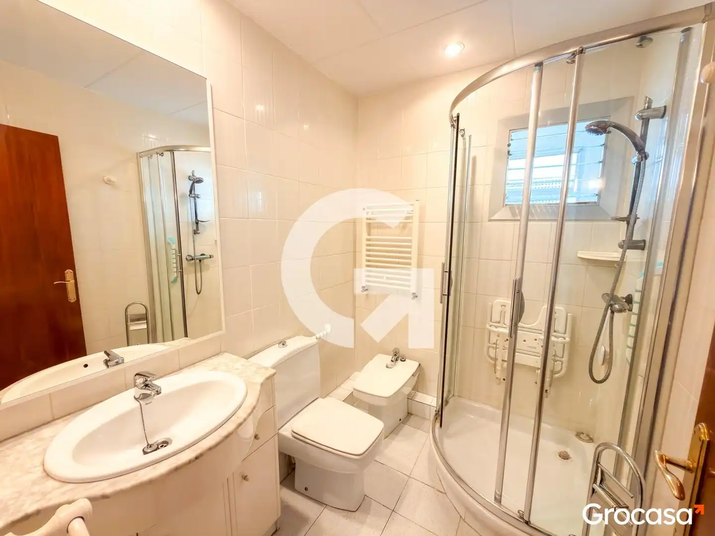 Baño de Piso en venta en El Prat de Llobregat con Calefacción