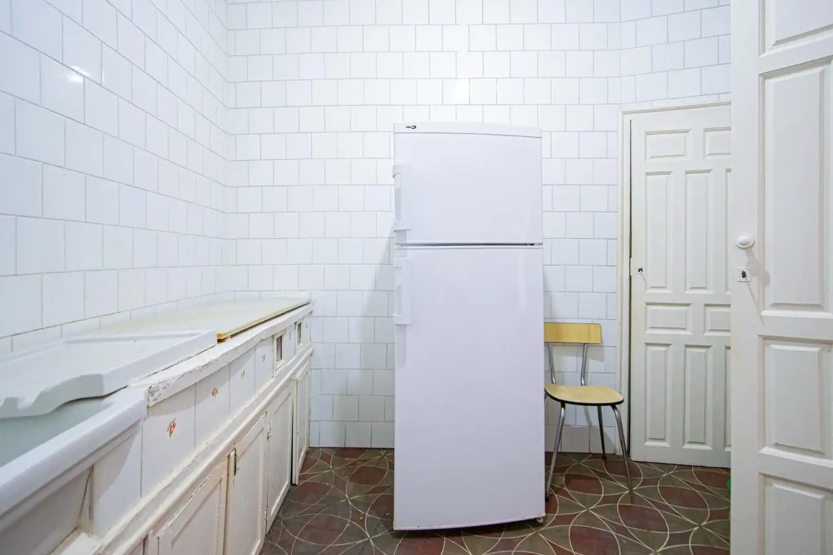 Kitchen of Houses for sale in Sevilla  with Balcony