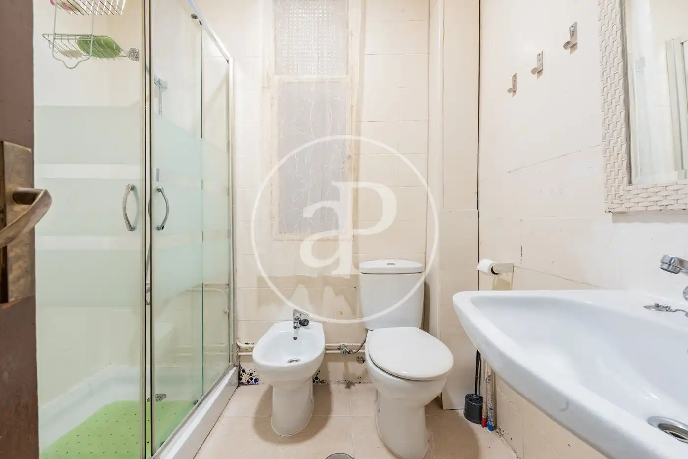Badezimmer von Wohnung zum Verkauf in Retiro