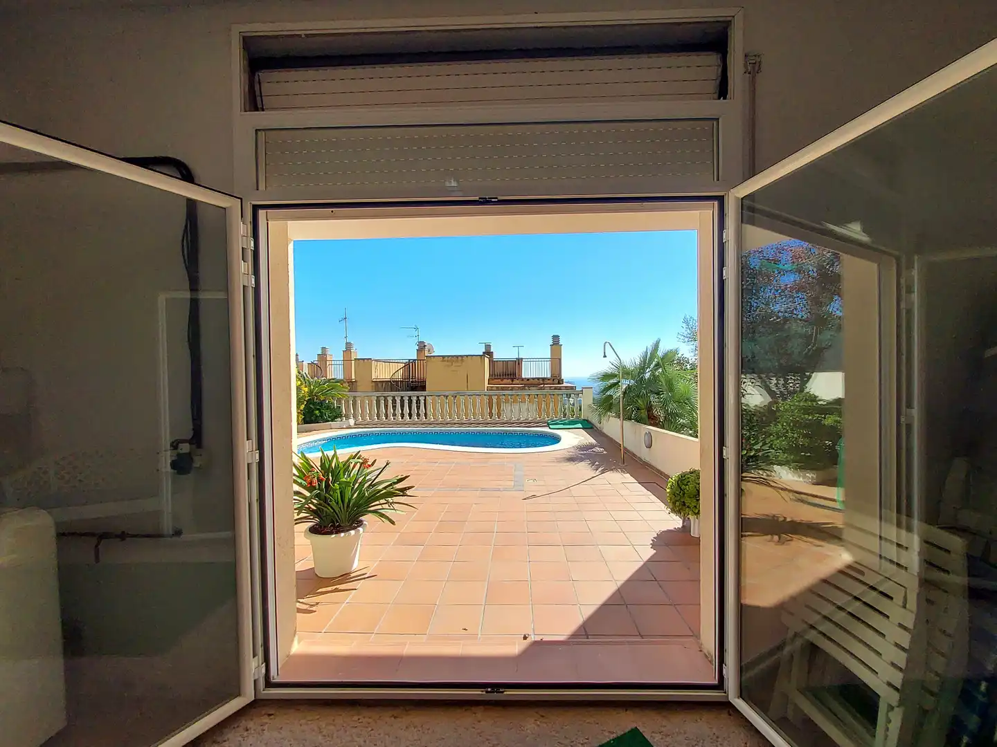 Vista exterior de Casa adosada en venta en El Vendrell con Jardín privado, Terraza y Piscina