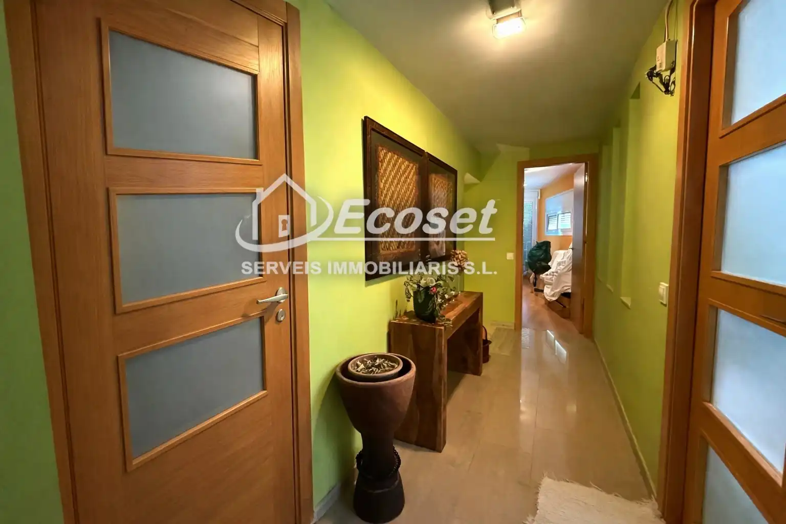 Haus oder Chalet zum Verkauf in Vallirana mit Klimaanlage, Heizung und Privatgarten